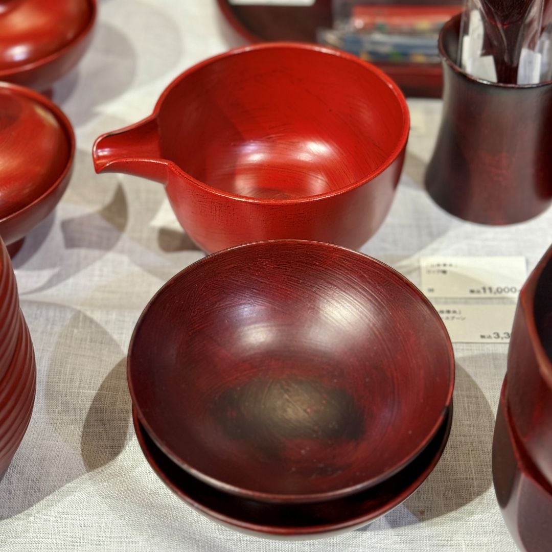 【レア】山岸厚夫　赤色漆器 茶托5枚セット 銀座】山岸 厚夫 漆器展 〜日常使いの漆器と漆絵〜 開催中 | 4F